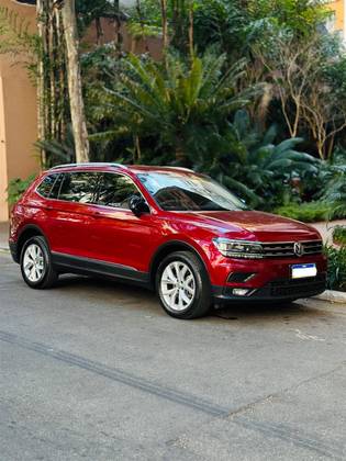 VOLKSWAGEN TIGUAN 1.4 250 TSI TOTAL FLEX ALLSPACE COMFORTLINE TIPTRONIC VOLKSWAGEN TIGUAN 1.4 250 TSI TOTAL FLEX ALLSPACE COMFORTLINE TIPTRONIC